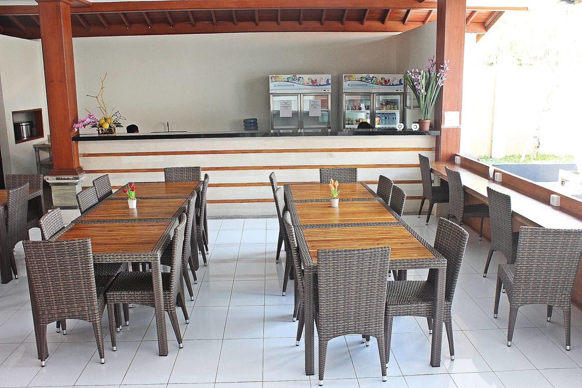 Mirah Hostel ليجيان المظهر الخارجي الصورة